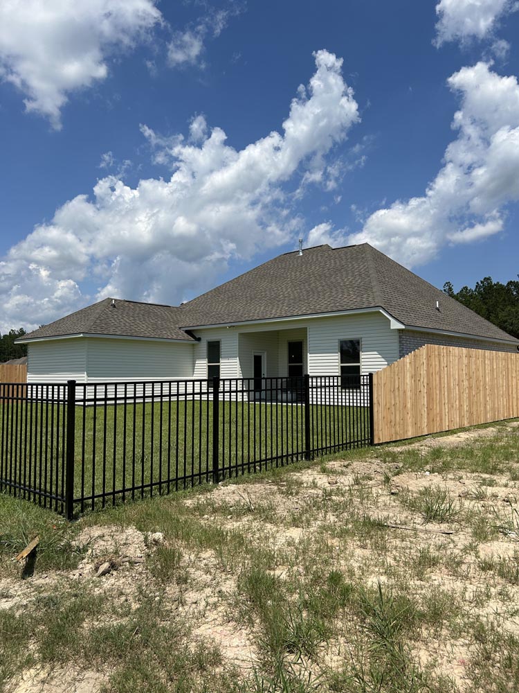 Wood Privacy Fence with Transition to Aluminum